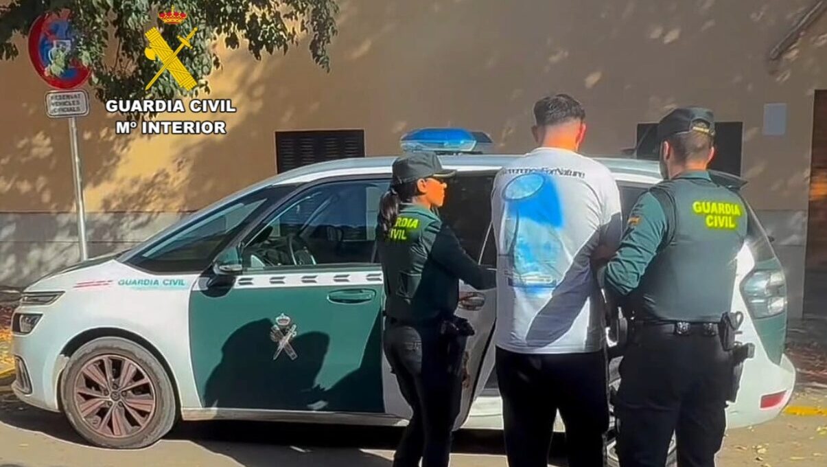 Detenido un joven por robar en cuatro coches aparcados en Banyalbufar y Estellencs