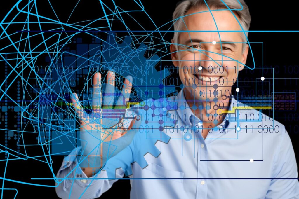 Hombre sonriente interactuando con gráficos digitales y datos