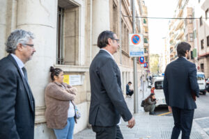 El dueño del Medusa Beach llegando a los juzgados en Palma.