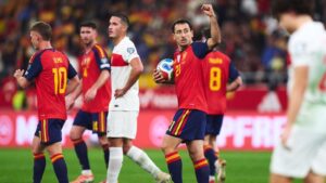 Jugadores de la selección española celebrando un gol en el partido