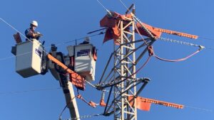 Formación con salida laboral: el CIFP Pedro de Son Gall de Llucmajor conecta con el sector eléctrico