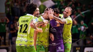 Jugadores del Illes Balears Palma Futsal celebrando un gol en un partido