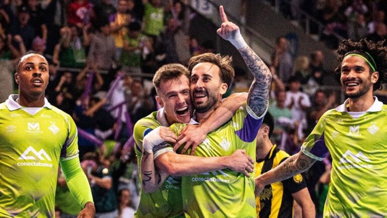Jugadores del Illes Balears Palma Futsal celebrando su victoria en la Intercontinental 2025.
