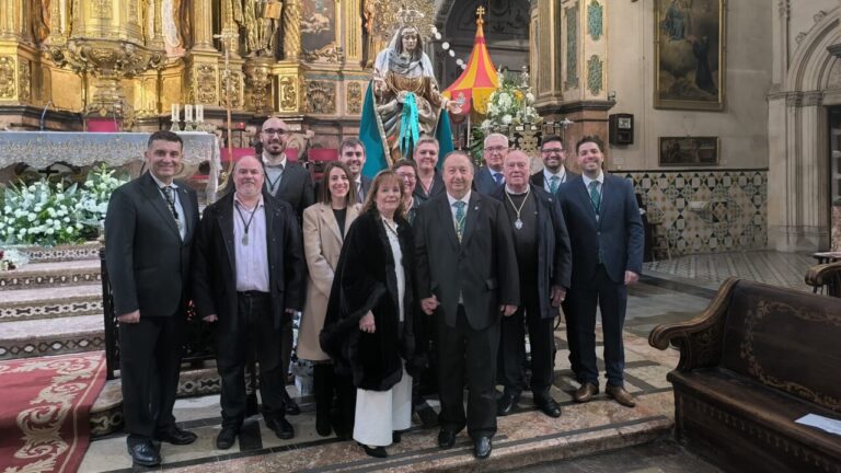 La Fundación ADEMA+ recibe el Premio Esperança 2025 por su labor social, asistencial e investigadora