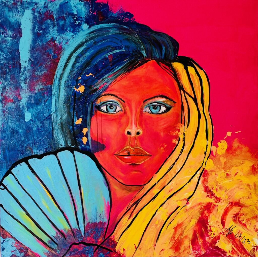 Retrato colorido de mujer con abanico en obra de Yvonne Erdmann
