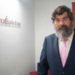 Pedro Bestard en la redacción de mallorcadiario.com. | Autor: J. Fernández Ortega.