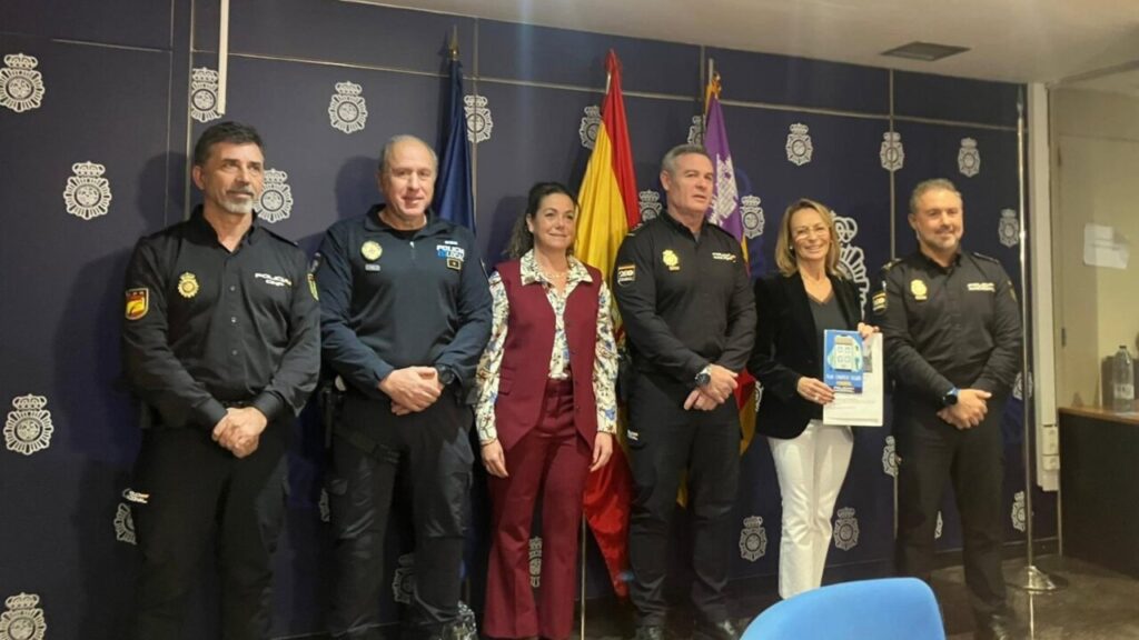Más de 400 policías velarán por la seguridad en Palma estas Navidades