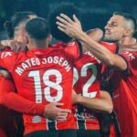 Jugadores del RCD Mallorca celebrando un gol en el estadio