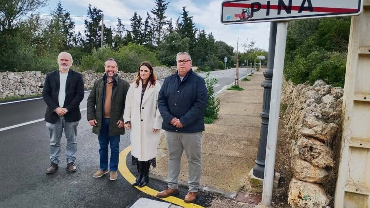Inauguraci&oacute;n de la renovaci&oacute;n del asfalto en la carretera de Algaida a Pina