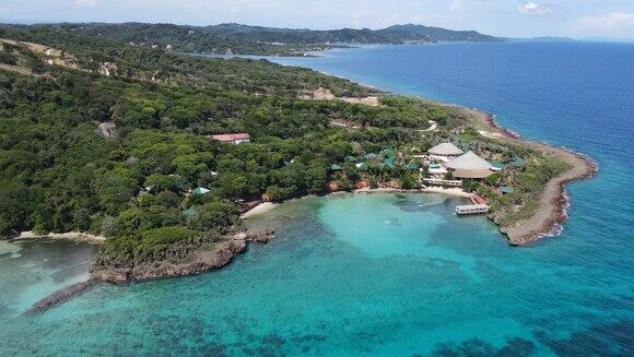 Roatán entra en el mapa de Meliá como nuevo destino de ensueño en el caribe hondureño