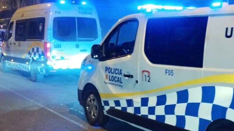 Detenido por tirar al suelo a propósito dos motos aparcadas en Palma