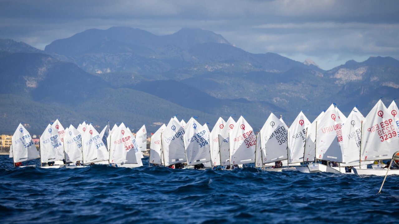 Veleros en la Bah&iacute;a de Palma durante el Trofeo ABANCA Ciutat de Palma