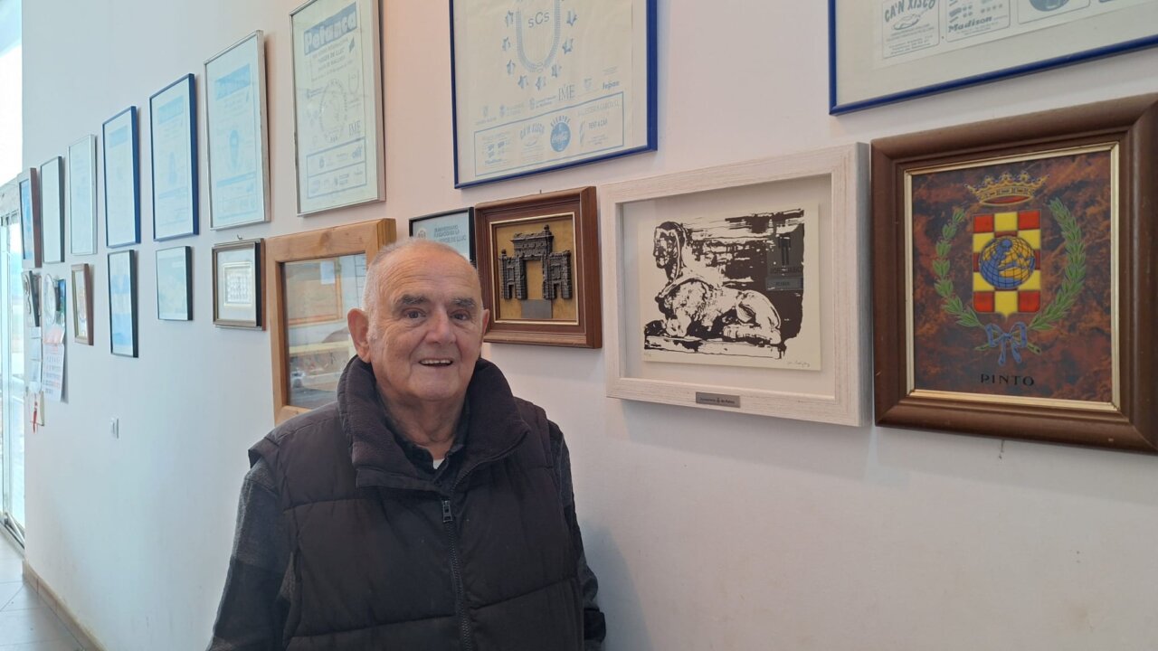 Joan Mestre en el recinto polideportivo de Verge de Lluc