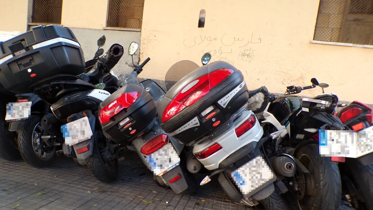 Motocicletas dañadas tras un accidente de tráfico en Palma