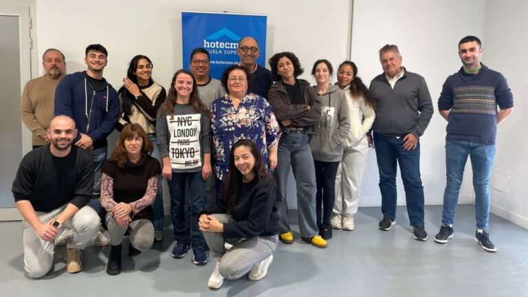 Alumnos de FP en Mallorca prueban en primicia una plataforma europea para llevar la econom&iacute;a circular a los hoteles