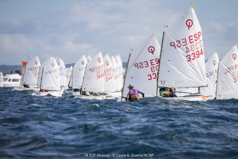 Dani Capa compitiendo en la regata del 74 Trofeo ABANCA Ciutat de Palma