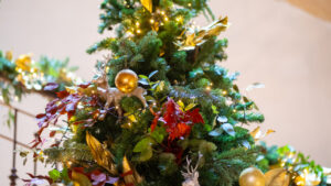 El Govern intensifica los controles para retirar decoración y disfraces navideños inseguros