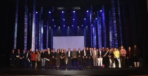 Grupo de personas en la gala de la Nit de la Cultura 2025 en Palma.