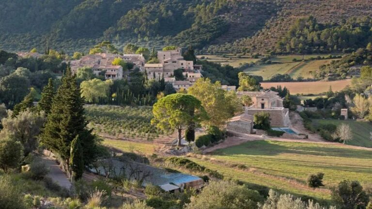 Vista panor&aacute;mica de la pedan&iacute;a de Orient en Mallorca
