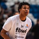 Patrick Spencer en la cancha con camiseta del Fibwi Mallorca