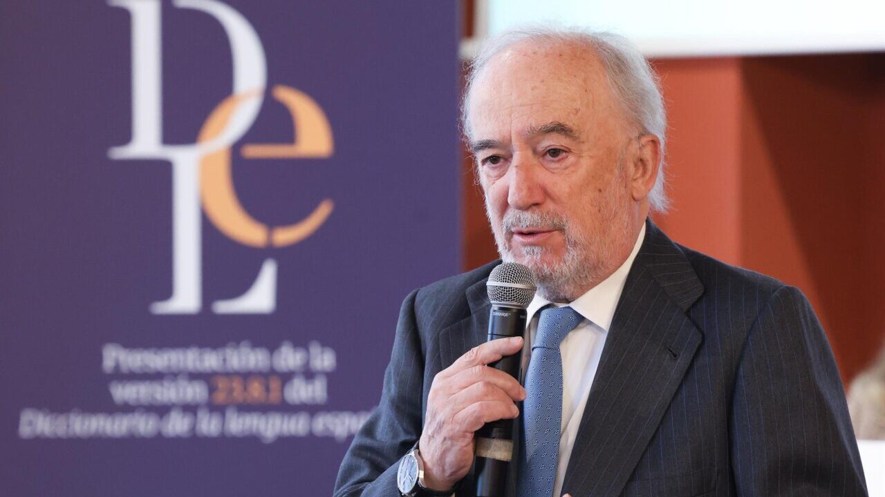 Presentaci&oacute;n de la versi&oacute;n 23.8.1 del Diccionario de la lengua espa&ntilde;ola