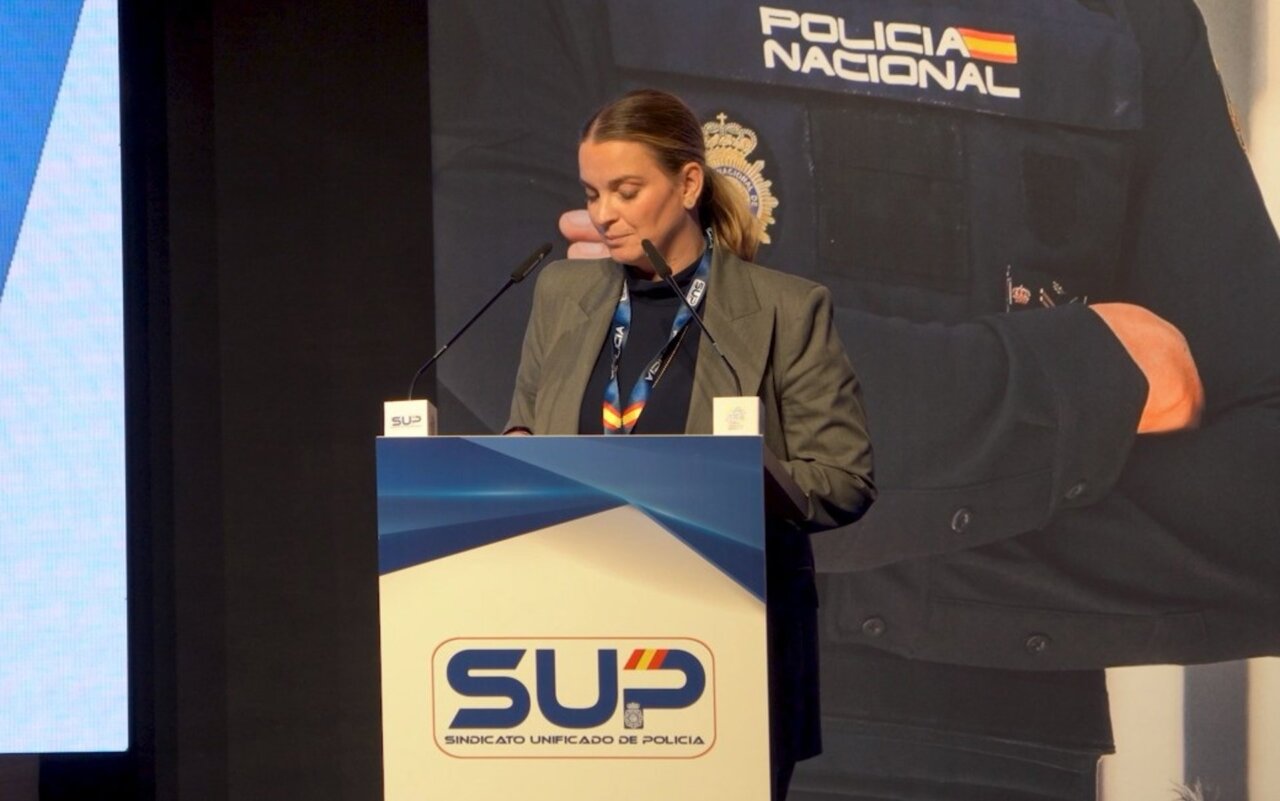 Marga Prohens hablando en el XIII Congreso del SUP en Toledo