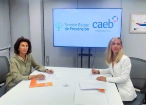 Firma de acuerdo entre CAEB y Servicio Balear de Prevenci&oacute;n
