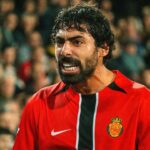 Sam&uacute; Costa celebrando un gol con el RCD Mallorca en Mestalla