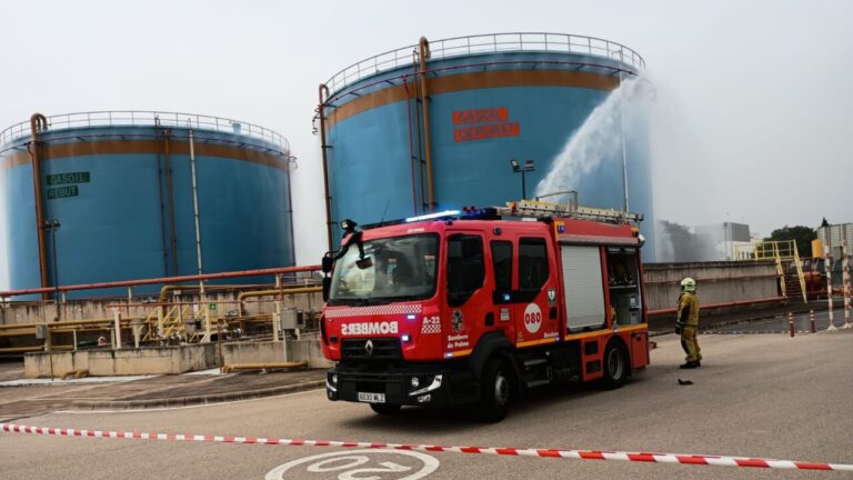 Endesa pone a prueba la seguridad de Cas Tresorer con un simulacro