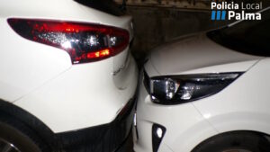 Un conductor borracho se estampa contra cuatro coches y pega a los agentes mientras le deten&iacute;an