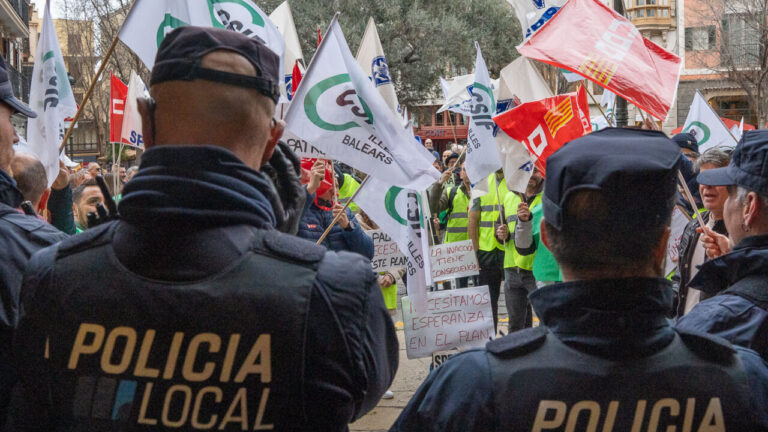 Cort reconoce que implementar el Plan de Ordenación de la Policía Local "es muy complicado"