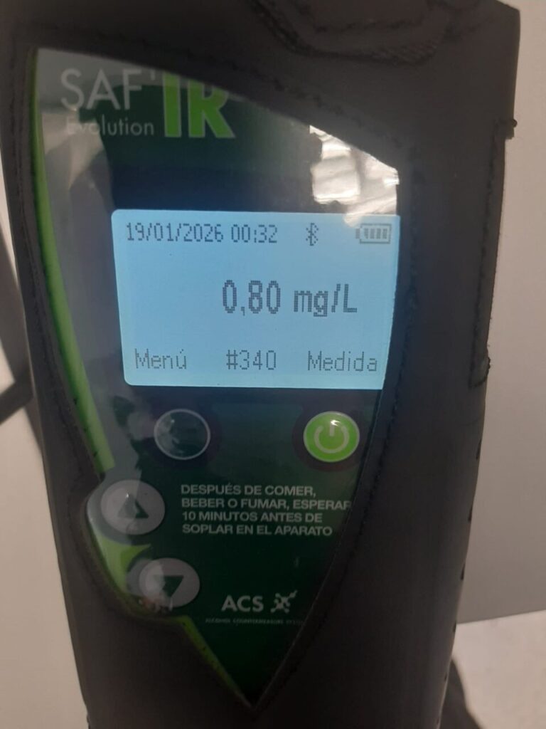 Medidor de alcohol con resultado de 0,80 mg/L en Alcúdia