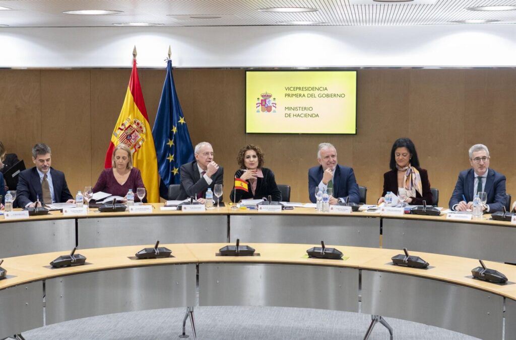 Reuni&oacute;n del Consejo de Pol&iacute;tica Fiscal y Financiera en el Ministerio de Hacienda