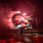 Representación del Drac de na Coca con fuegos artificiales en Palma