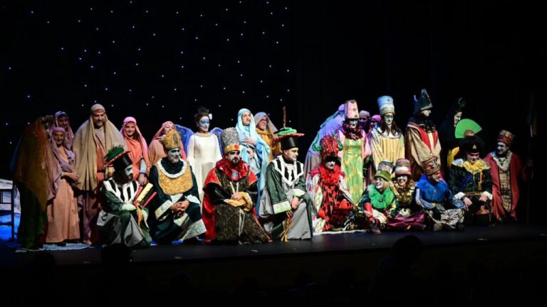 Elenco de actores en la representaci&oacute;n de la Adoraci&oacute; dels Tres Reis d&rsquo;Orient en Palma