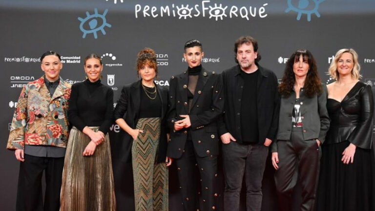 Grupo de personas en la gala de los Premios Forqu&eacute;