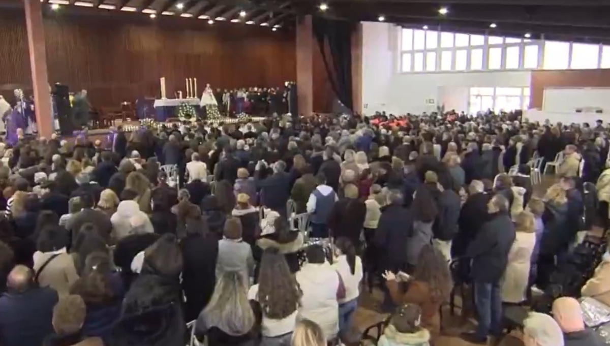 Funeral multitudinario en Adamuz por v&iacute;ctimas de accidente ferroviario