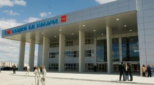 Fachada del Hospital Universitario del Henares en Madrid