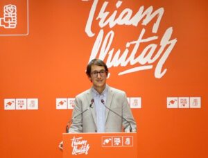 Iago Negueruela durante una rueda de prensa del PSIB-PSOE