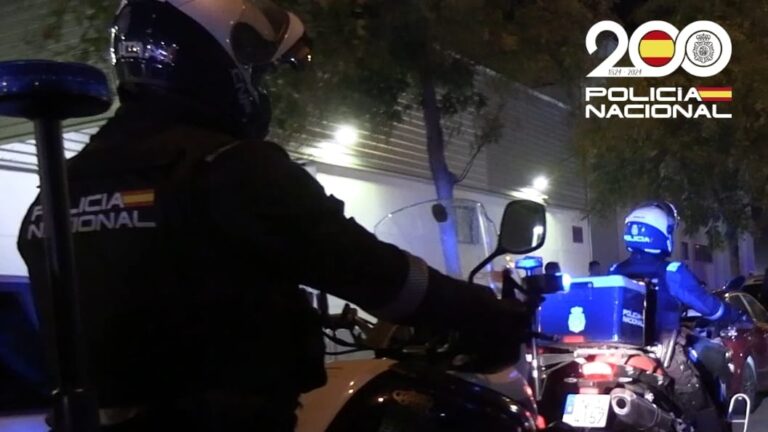 Agentes de la Policía Nacional en una intervención en Son Gotleu