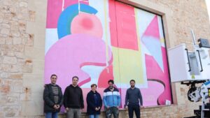 El Teatre Principal de Santany&iacute; conmemora su centenario con la creaci&oacute;n de un gran mural art&iacute;stico