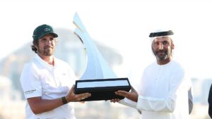 Nacho Elvira conquista Dub&aacute;i y firma la primera victoria espa&ntilde;ola de 2026 en el DP World Tour