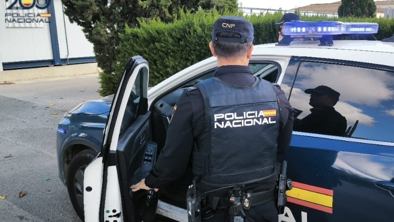 Detenido en Palma por golpear y estrangular a una taxista para robarle la recaudaci&oacute;n