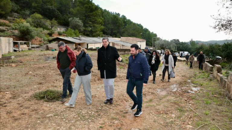 Visita a la finca rústica de Sa Bastida en Alaró con líderes del Gobierno