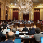 El Parlament aprueba la propuesta para prohibir el burka en espacios p&uacute;blicos