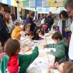Niños participando en actividades de carnaval en Palma