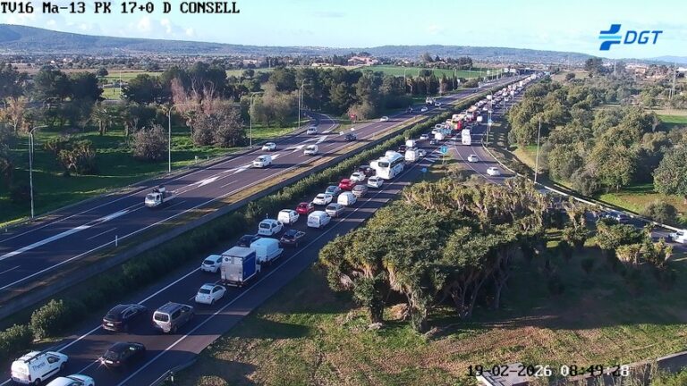 Un accidente provoca retenciones kilométricas en la autopista de Inca