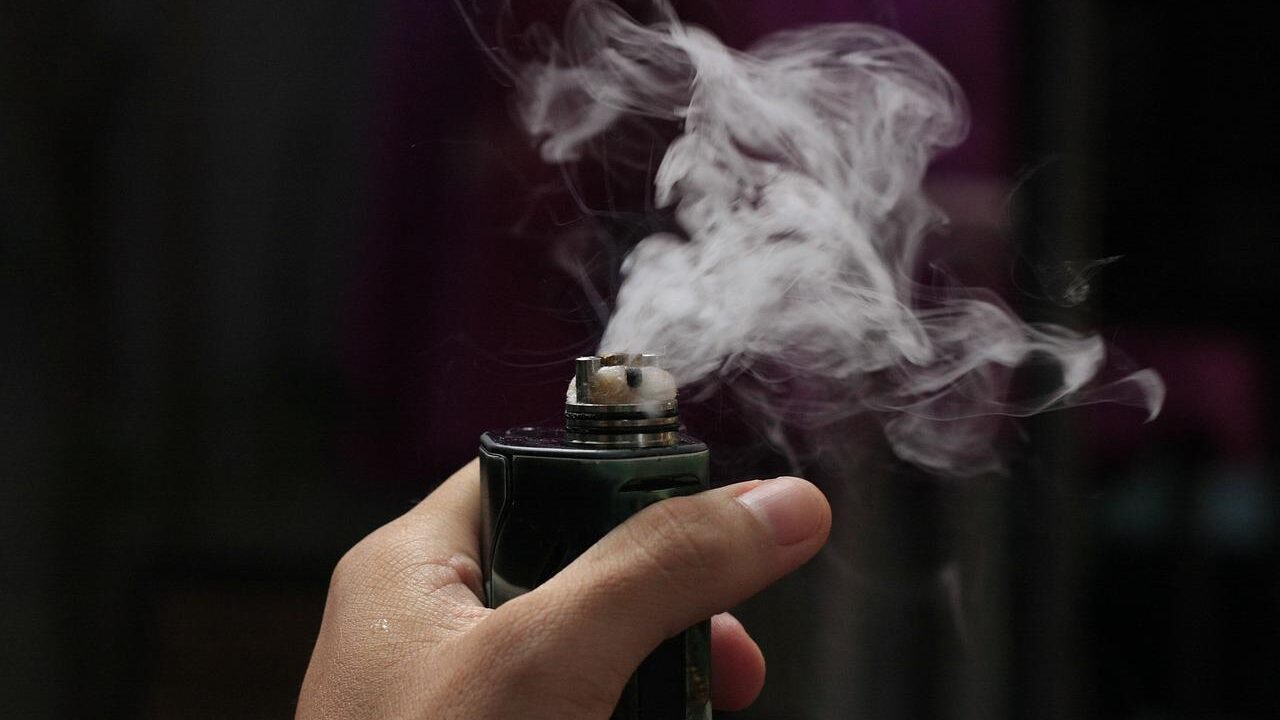Aumento alarmante de 'vapers' en colegios de Baleares: un 90 por ciento m&aacute;s en un a&ntilde;o