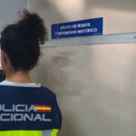 Una mujer se cuela en casa de un "amigo" en Nochevieja y le roba 2.000 euros