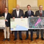 Reuni&oacute;n sobre el futuro jard&iacute;n bot&aacute;nico de Palma con mapas y documentos
